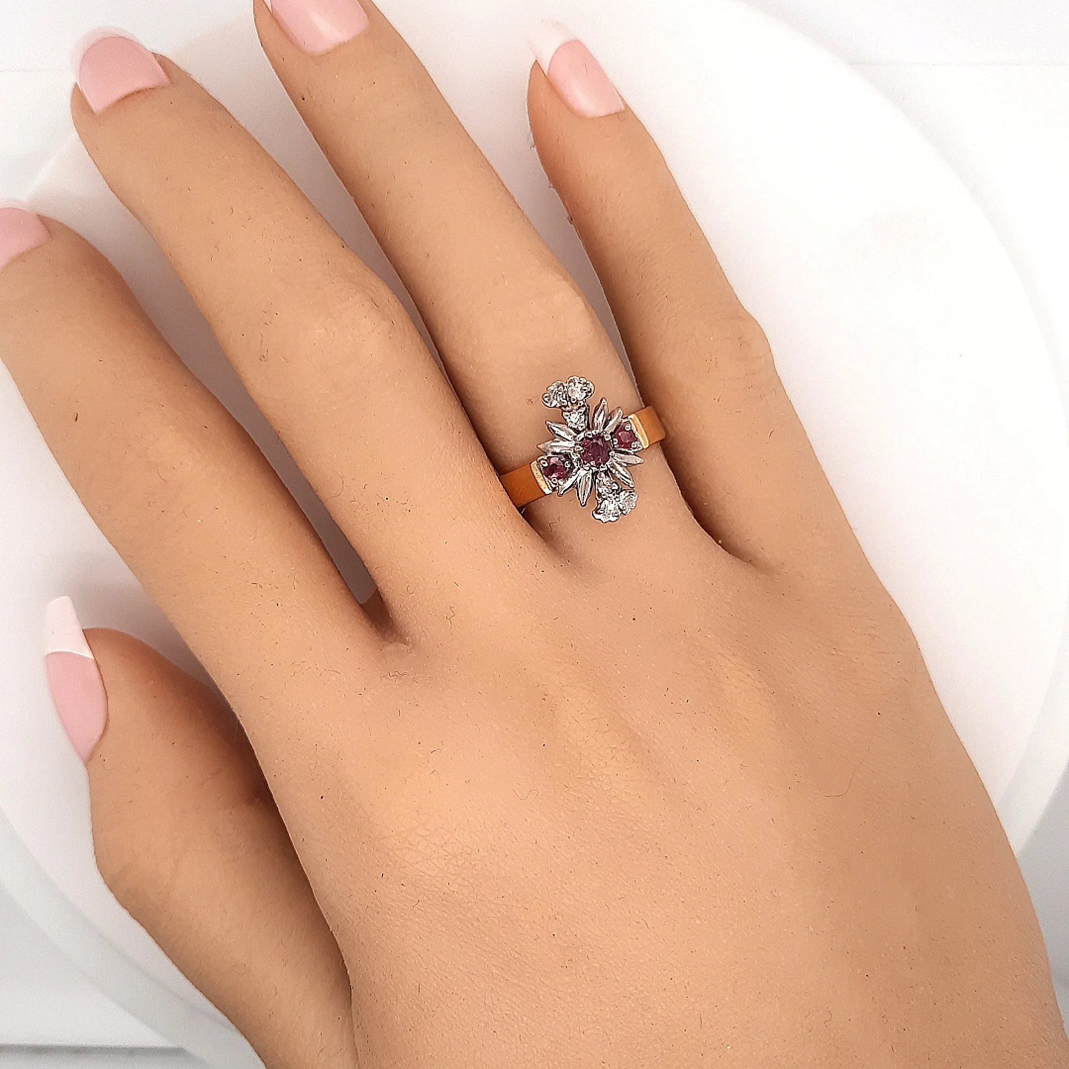 18ct Yellow Gold and Palladium Ruby & Diamond Ring