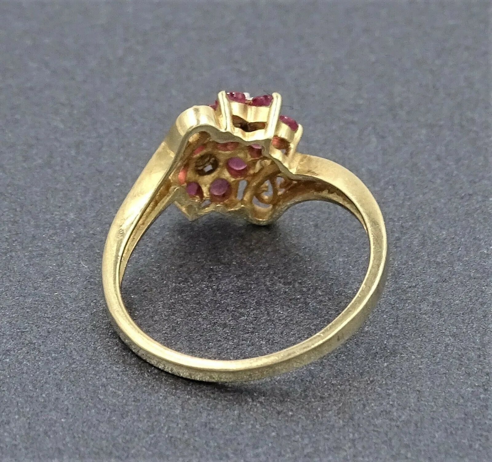 Diamond & Pink Ruby 9ct Yellow Gold Filigree Ring