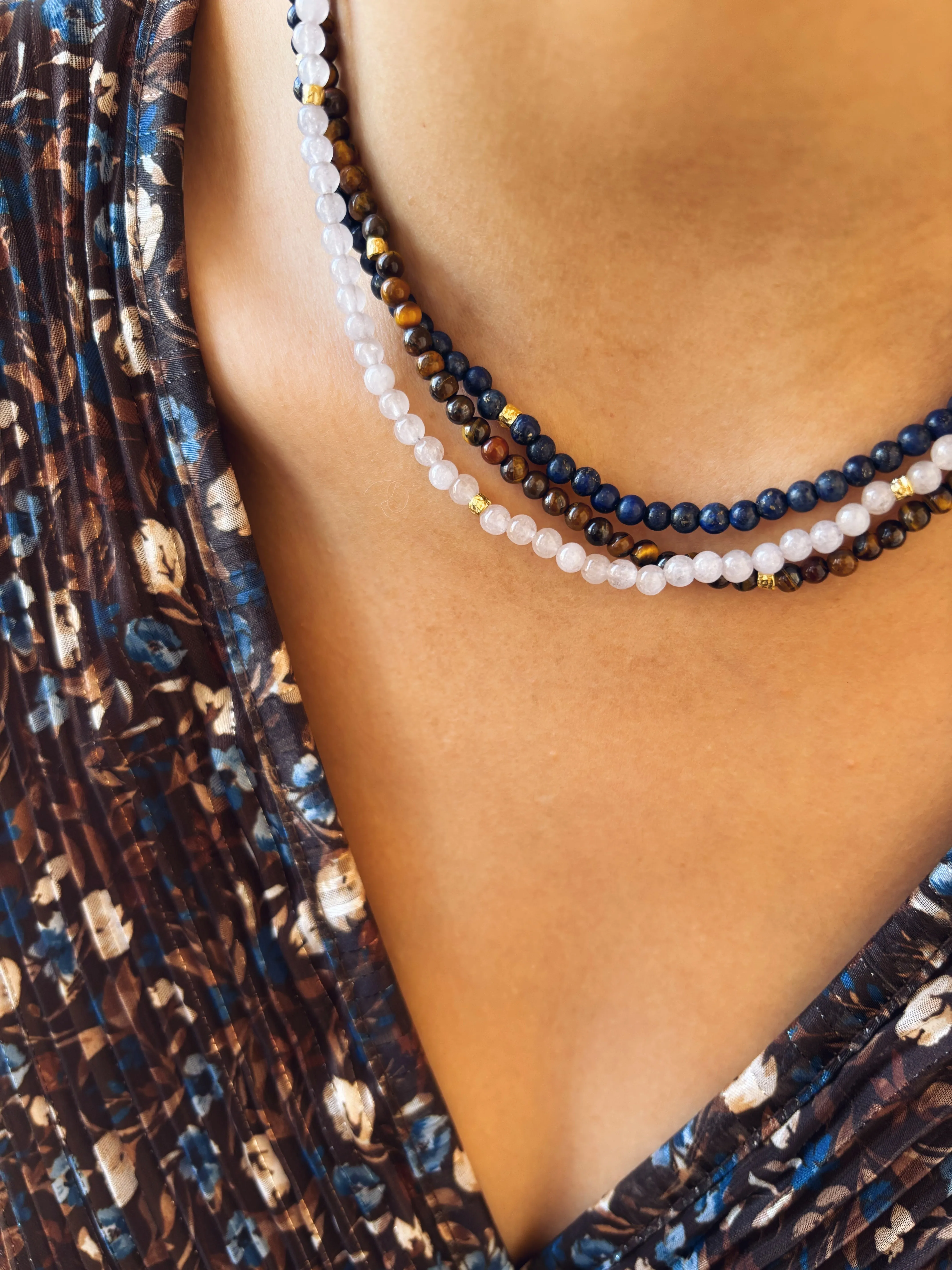 Girocollo con pietre dure e pepite in argento 925