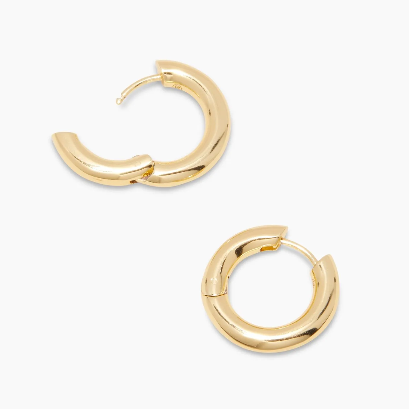 Gorjana Lou Hoops in Gold or Silver