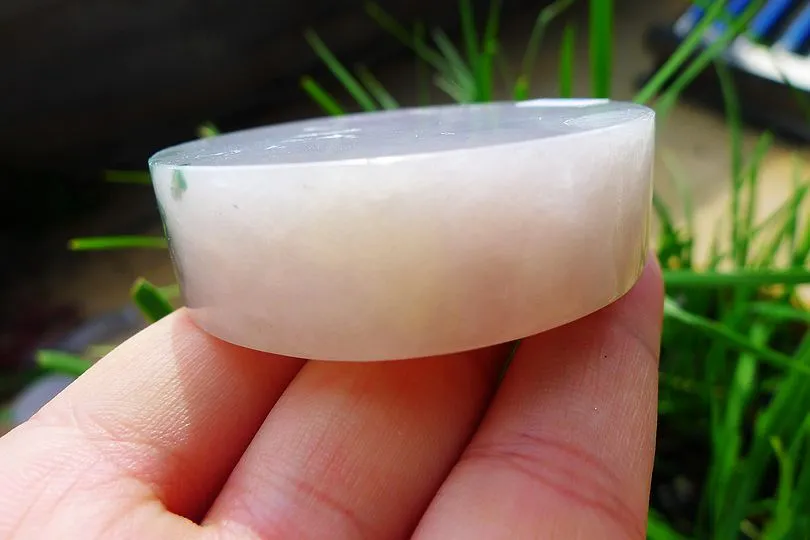 Natural Jade Rough Jadeite Raw (135g,5.6X5.6X1.55cm)