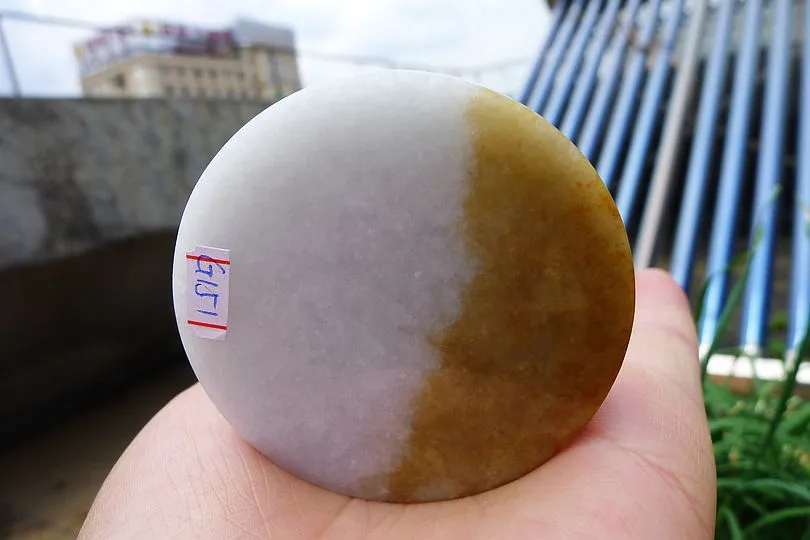 Natural Jade Rough Jadeite Raw (138g,5.5X5.5X1.7cm)