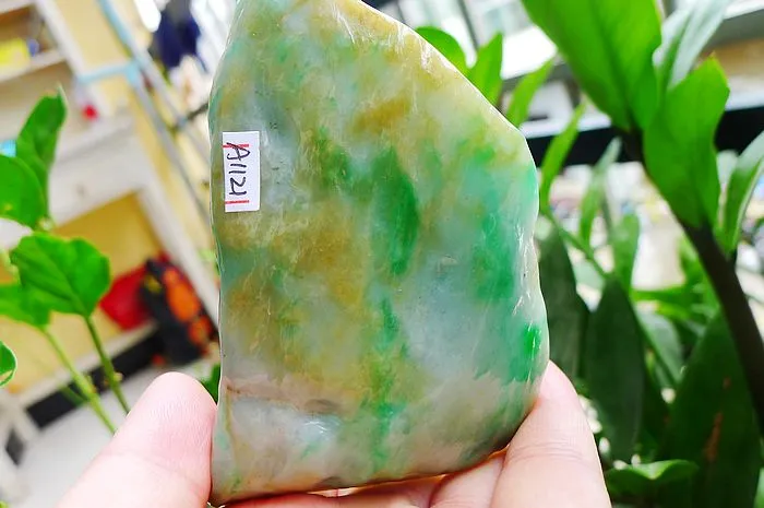 Natural Jade Rough Jadeite Raw (172g,9X5.7X2cm)