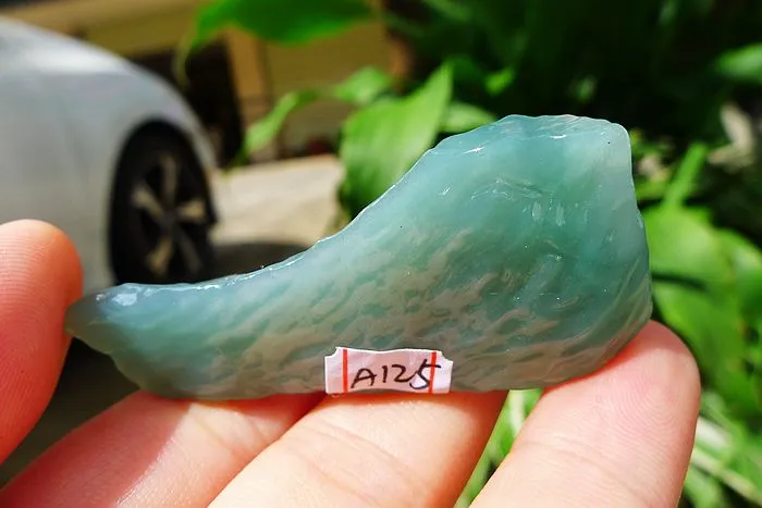 Natural Jade Rough Jadeite Raw (18.8g,5.9X2.4X0.8cm)