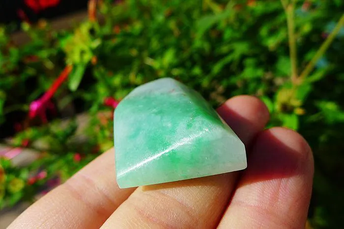 Natural Jade Rough Jadeite Raw (18g,3.2X2.3X1.1cm)