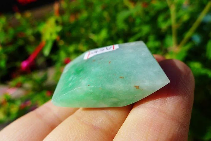Natural Jade Rough Jadeite Raw (18g,3.2X2.3X1.1cm)