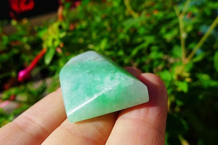 Natural Jade Rough Jadeite Raw (18g,3.2X2.3X1.1cm)