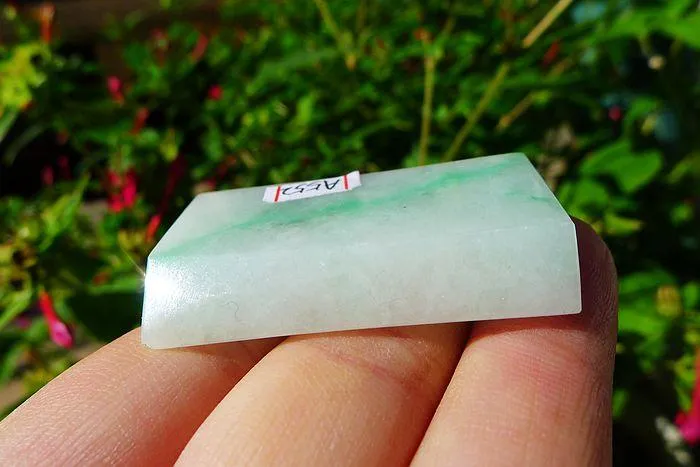 Natural Jade Rough Jadeite Raw (21g,4.3X2.1X0.7cm)