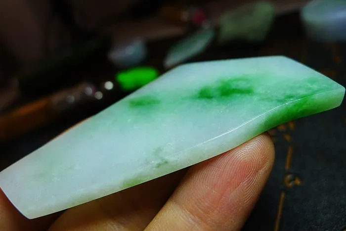 Natural Jade Rough Jadeite Raw (25g,7.2X3.1X0.55cm)