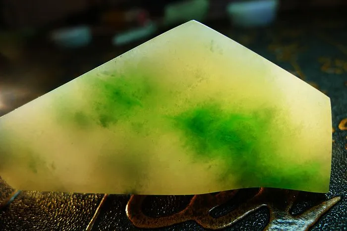 Natural Jade Rough Jadeite Raw (25g,7.2X3.1X0.55cm)