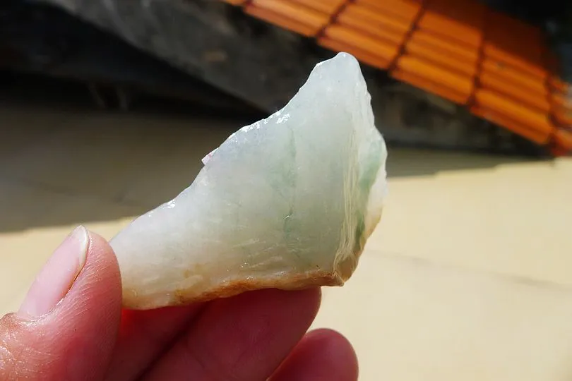 Natural Jade Rough Jadeite Raw (34g,5.5X3.X1.8cm)