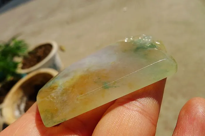 Natural Jade Rough Jadeite Raw (47g,6.6X4.2X0.7cm)
