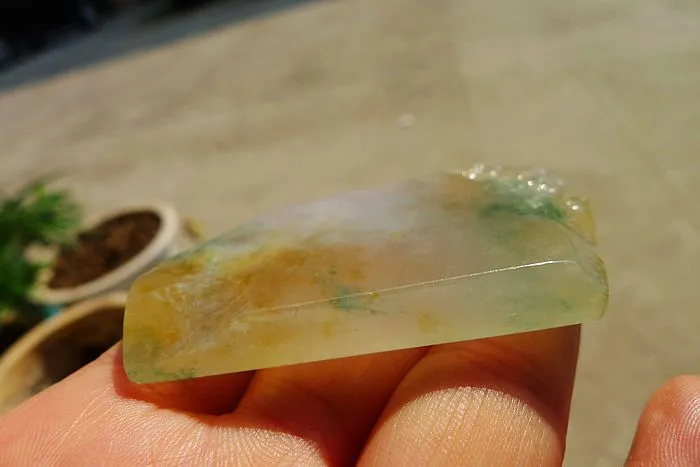 Natural Jade Rough Jadeite Raw (47g,6.6X4.2X0.7cm)