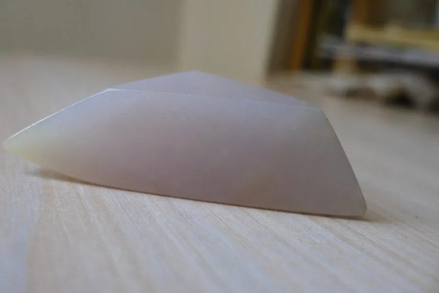 Natural Jade Rough Jadeite Raw (51g,5.4X4.7X1.8cm)