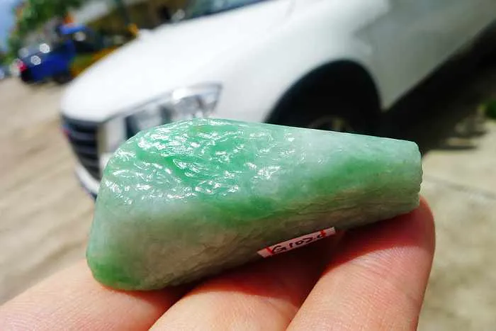 Natural Jade Rough Jadeite Raw (53g,5.1X2.9X2.2cm)