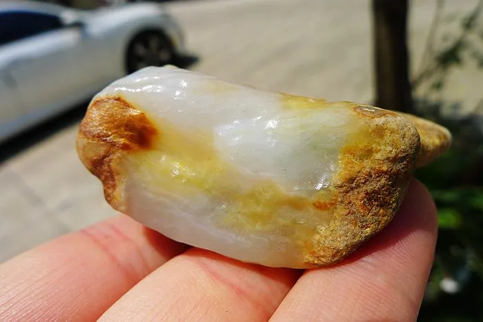 Natural Jade Rough Jadeite Raw (70g,5.8X3.1X2.1cm)