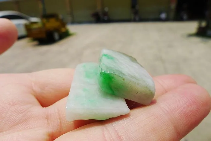 Natural Jade Rough Jadeite Raw B19g