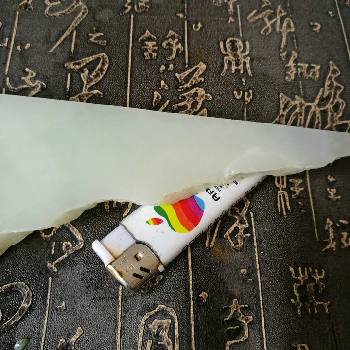 Natural Kunlun Jade Rough Nephrite Raw (236g, 19X7X1.2cm)