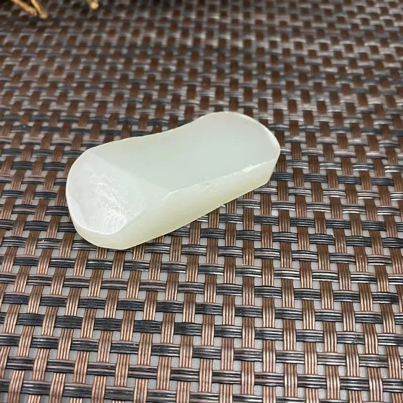 Natural Kunlun Jade Rough Nephrite Raw (27g,5.1X1.9X1.3cm)