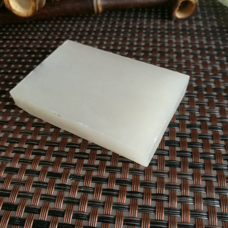 Natural Kunlun Jade Rough Nephrite Raw (68g, 6X4x1cm)