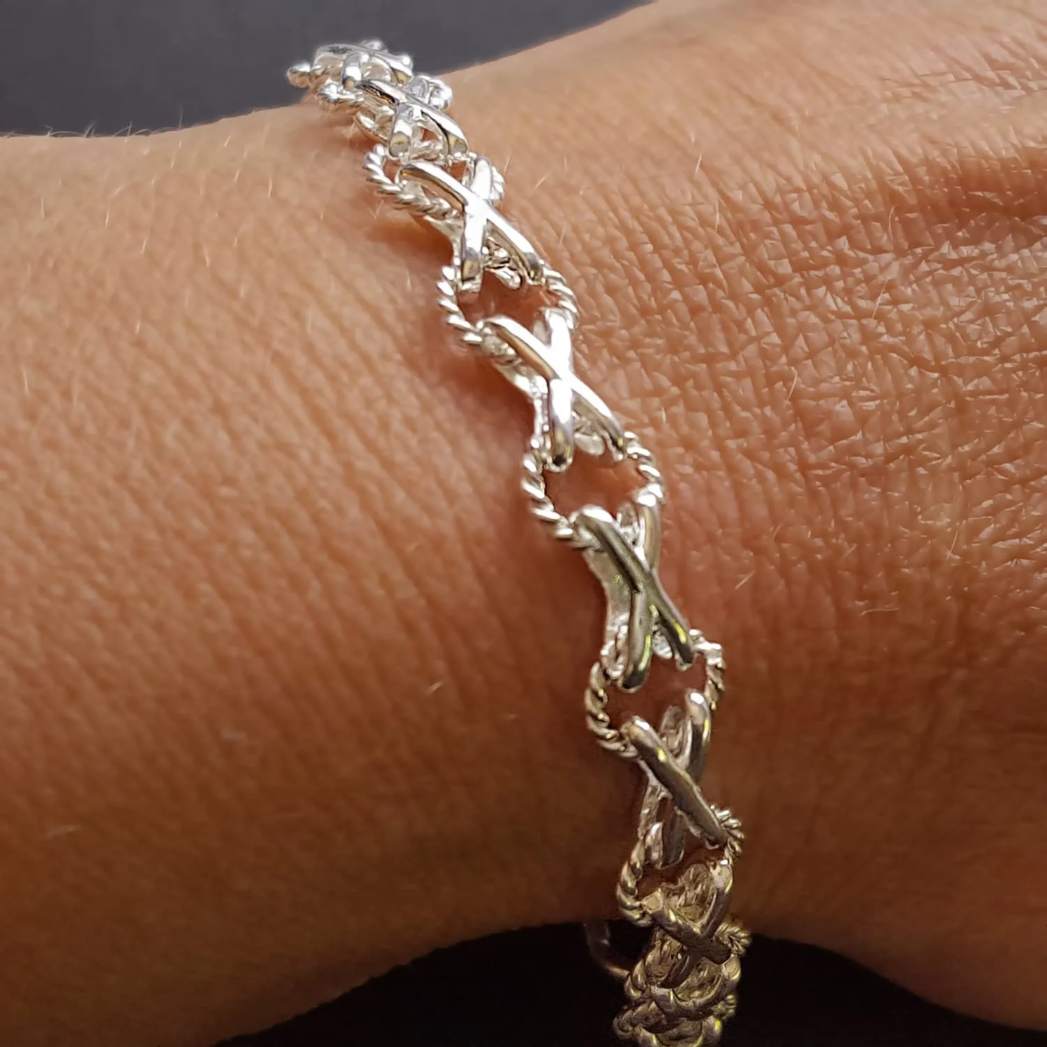 NEW: Hugs and Kisses Chain Bracelet