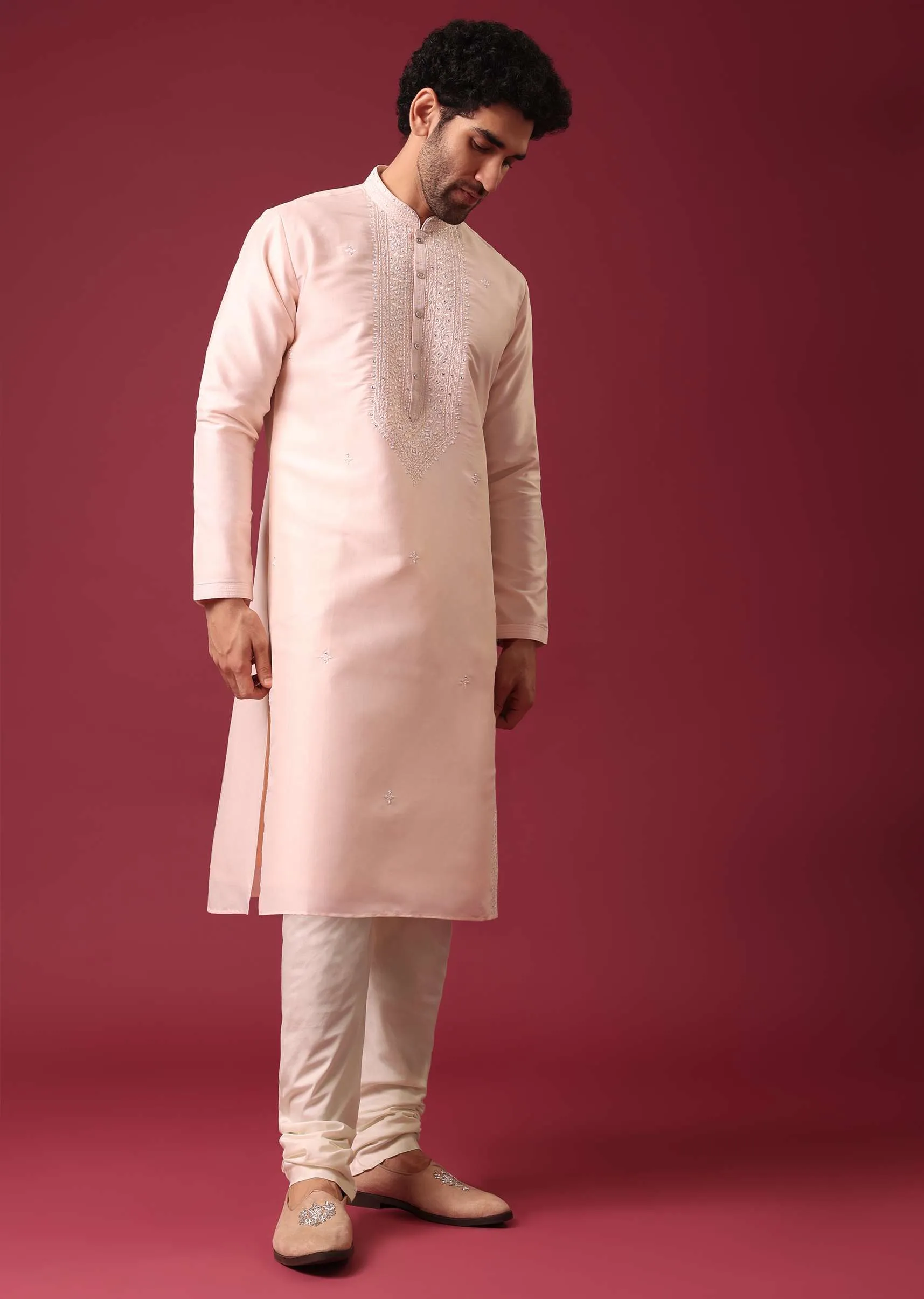 Peach Kurta Set In Silk with Mirror Work