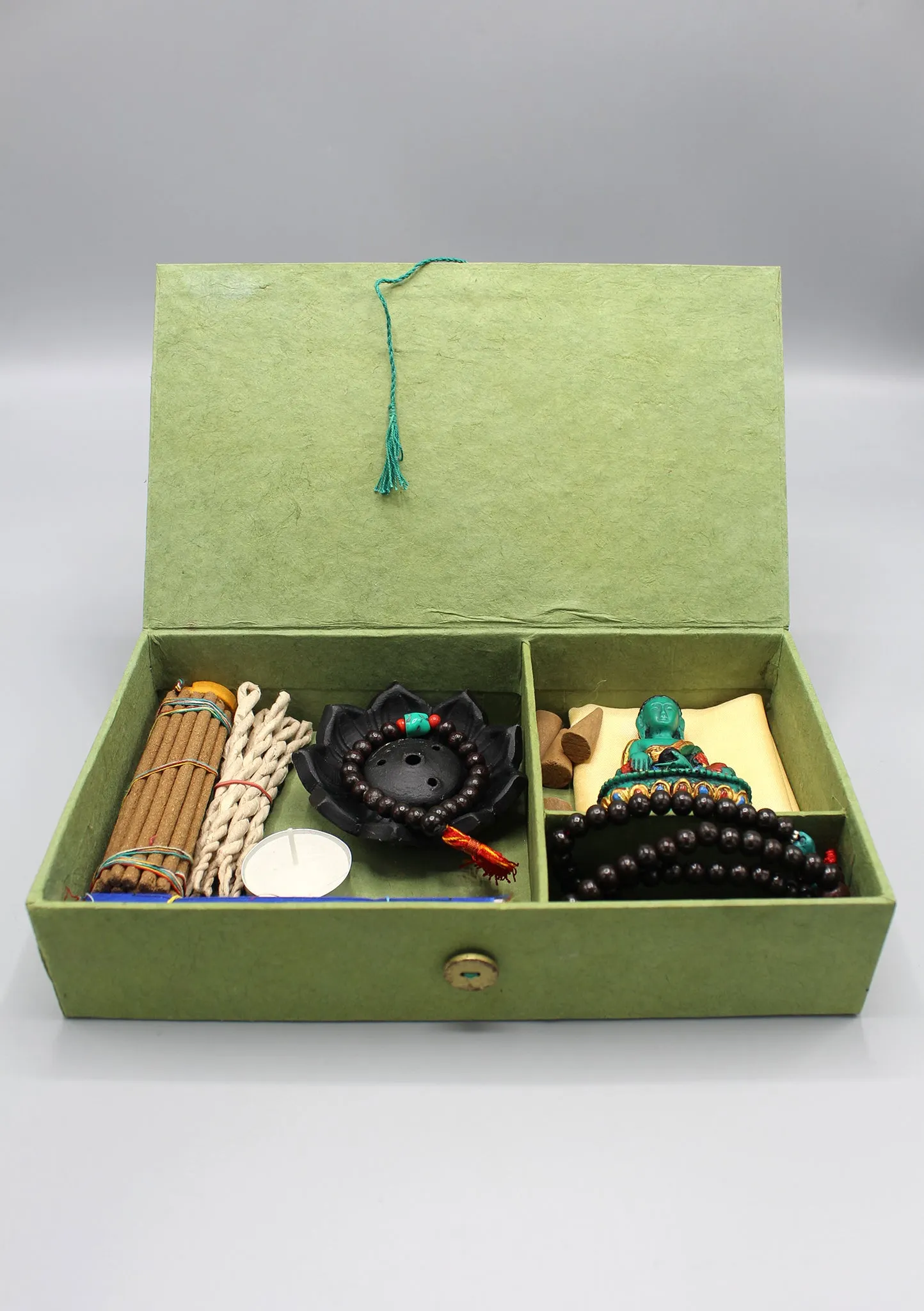 Shakyamuni Buddha Statue, Mala and Incense Buddhist Zen Gift Box