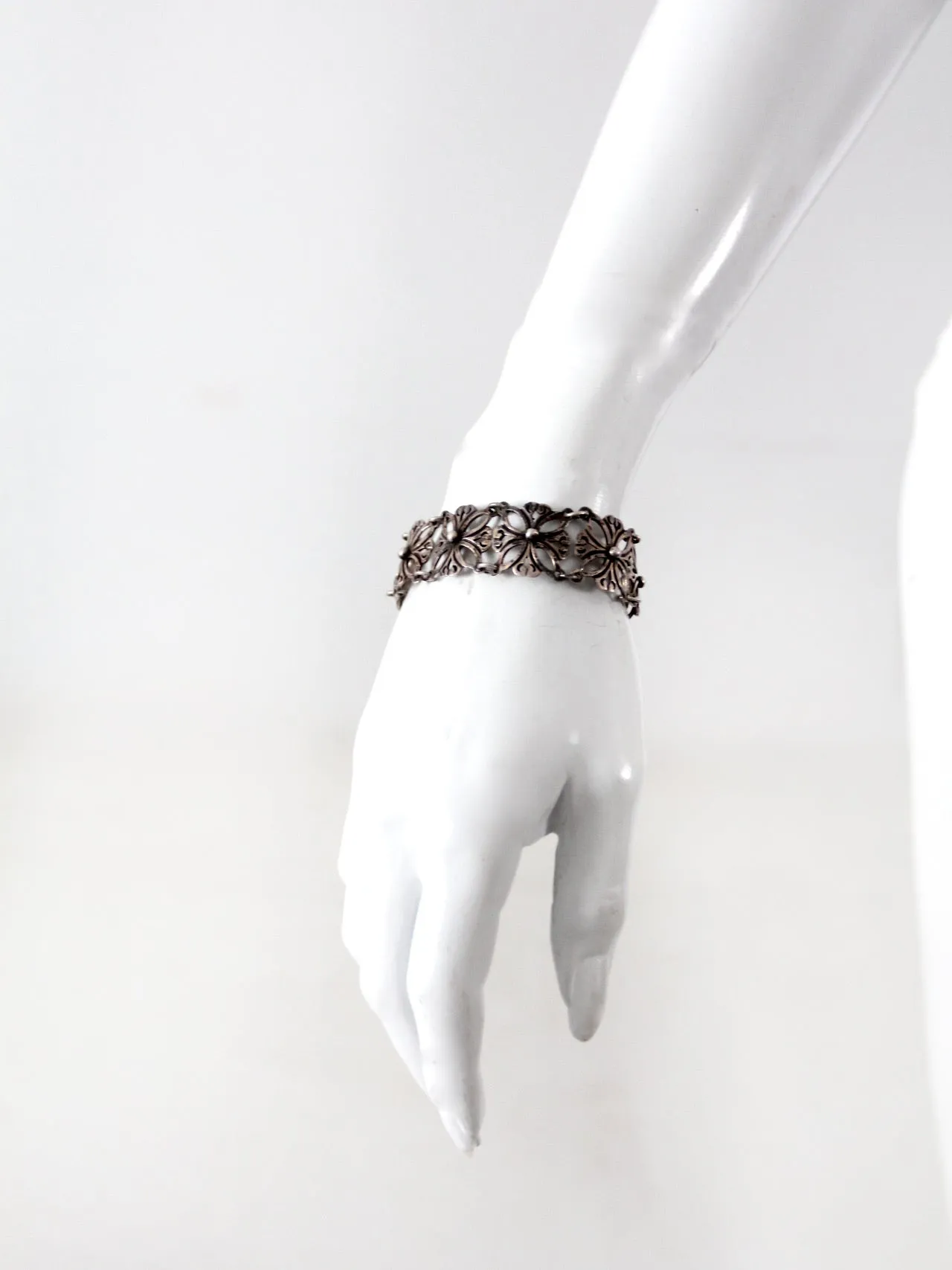 vintage Mexican sterling silver bracelet